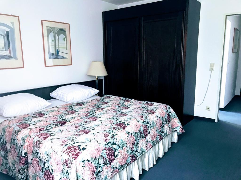 Hotel Koelner Hof Дормаґен Екстер'єр фото